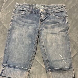 Mossimo Supply Co. Blue Ankle Cropped Jeans